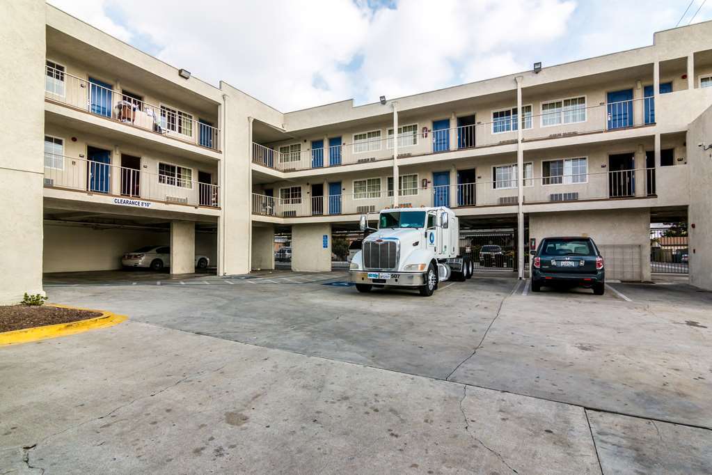 Motel 6 Bell Gardens Ngoại thất bức ảnh